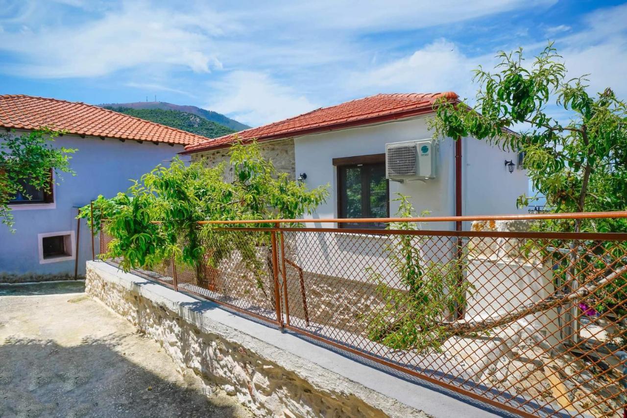 Apanemia Inn Kallirakhi Exterior photo